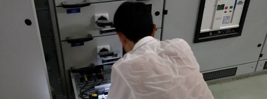 威勝電氣的“網紅背影”：用汗水鑄就威勝電氣的服務品質！